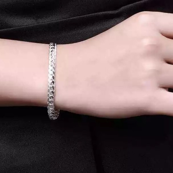 Silver Bracelet Flat Herringbone Chain bracelet unisex nwt - Picture 3 of 6